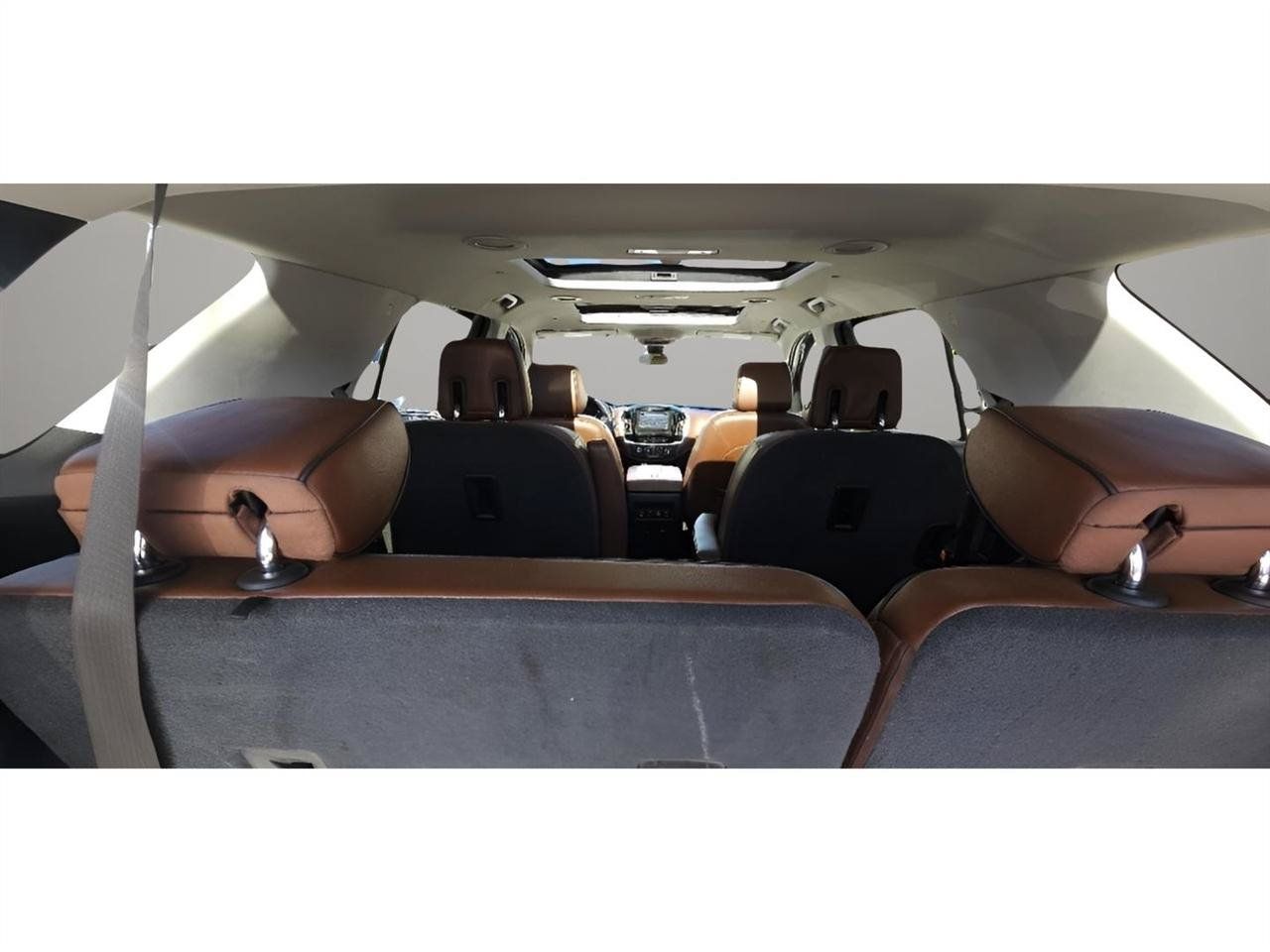 Used 2018 Chevrolet Traverse High Country AWD/4WD image 26