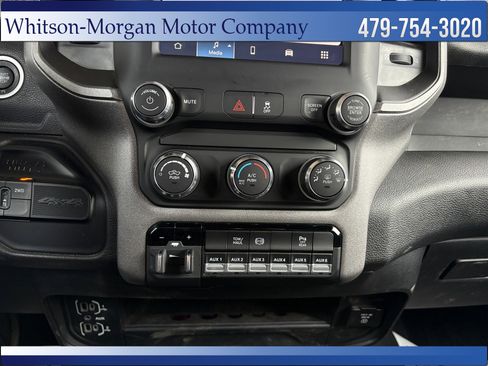 Used 2024 RAM 2500 Tradesman w/ Chrome Appearance Group image 27