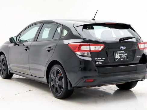 Used 2019 Subaru Impreza 2.0i w/ Eyesight image 7