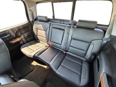 Used 2016 Chevrolet Silverado 1500 LTZ w/ LTZ Plus Package AWD/4WD image 25