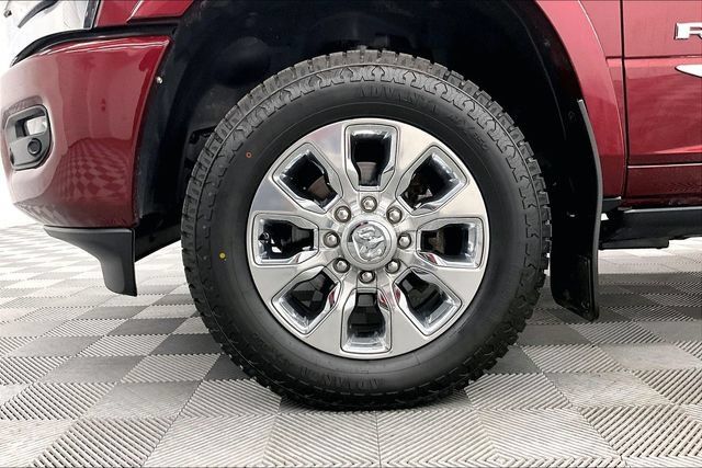 Used 2024 RAM 3500 Limited AWD/4WD image 10