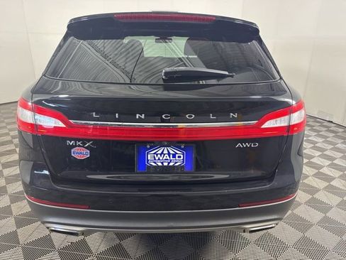 Used 2018 Lincoln MKX Reserve w/ Lincoln MKX Climate Package image 10