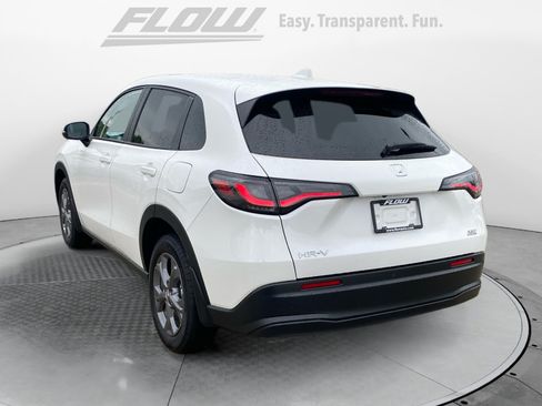 Certified 2026 Honda HR-V LX image 6