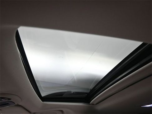 Used 2024 Subaru Outback Limited w/ Popular Package #2 image 19