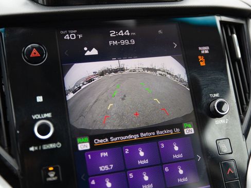 Used 2020 Subaru Outback Limited image 16