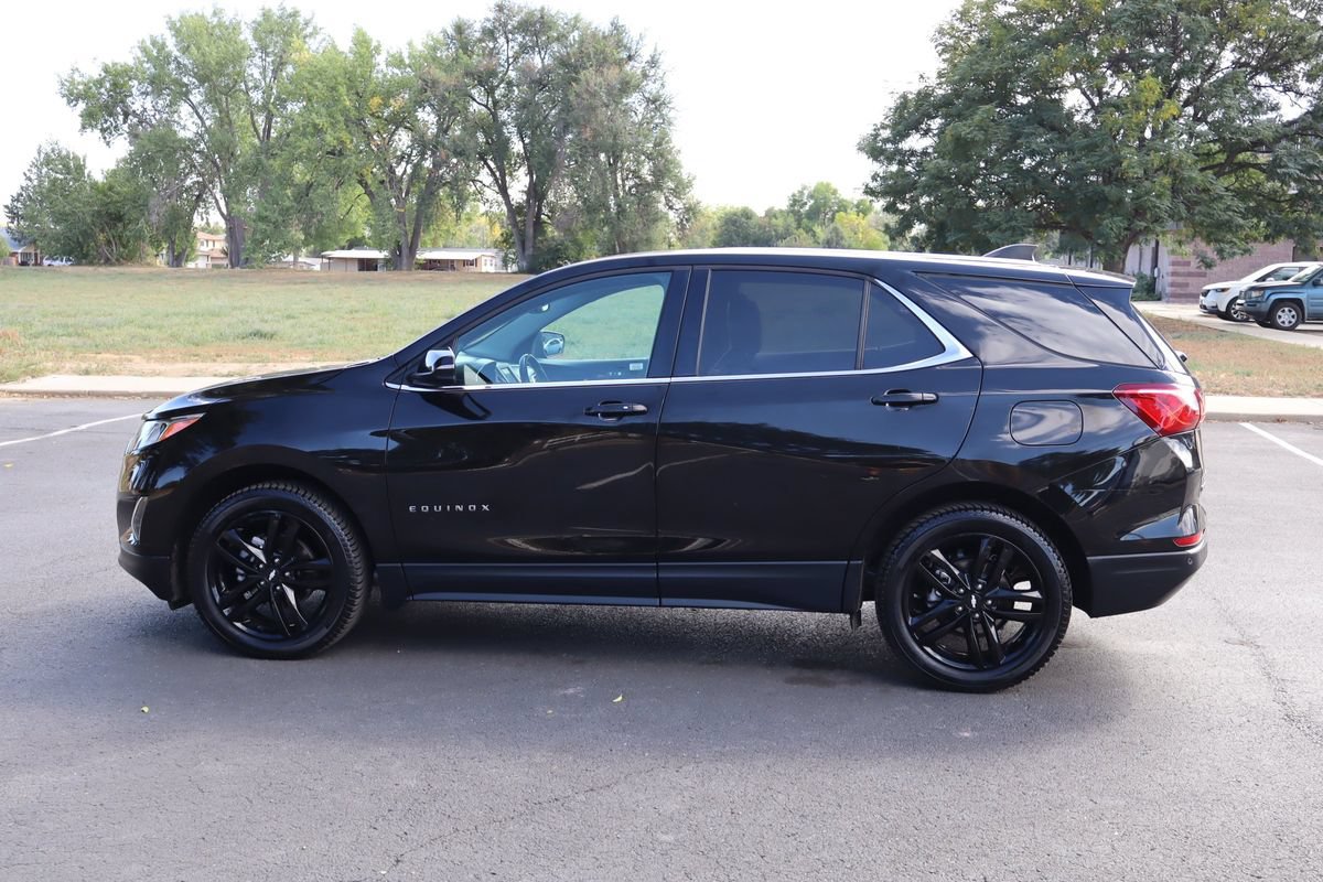 Used 2020 Chevrolet Equinox LT w/ Midnight Edition AWD/4WD image 9