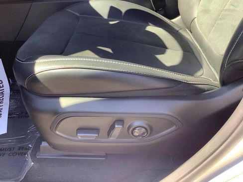 Used 2025 Jeep Grand Cherokee L Laredo AWD/4WD image 48