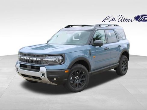 New 2026 Ford Bronco Sport Badlands w/ Badlands Tech Package AWD/4WD image 1