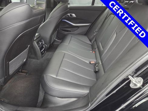 Certified 2022 BMW 330i Sedan w/ Convenience Package image 30