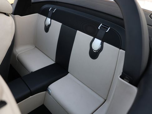 Used 2007 Mercedes-Benz SL 550 2DR COUPE w/ Premium Pkg I image 8