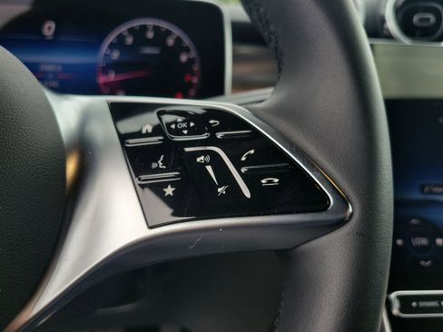Certified 2026 Mercedes-Benz GLC 300 image 23