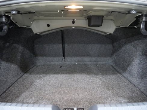 Used 2020 Volkswagen Jetta GLI image 23