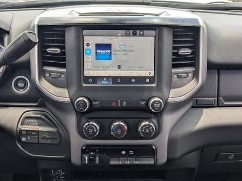 Used 2024 RAM 2500 Big Horn AWD/4WD image 19