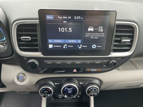 New 2026 Hyundai Venue SEL FWD image 34
