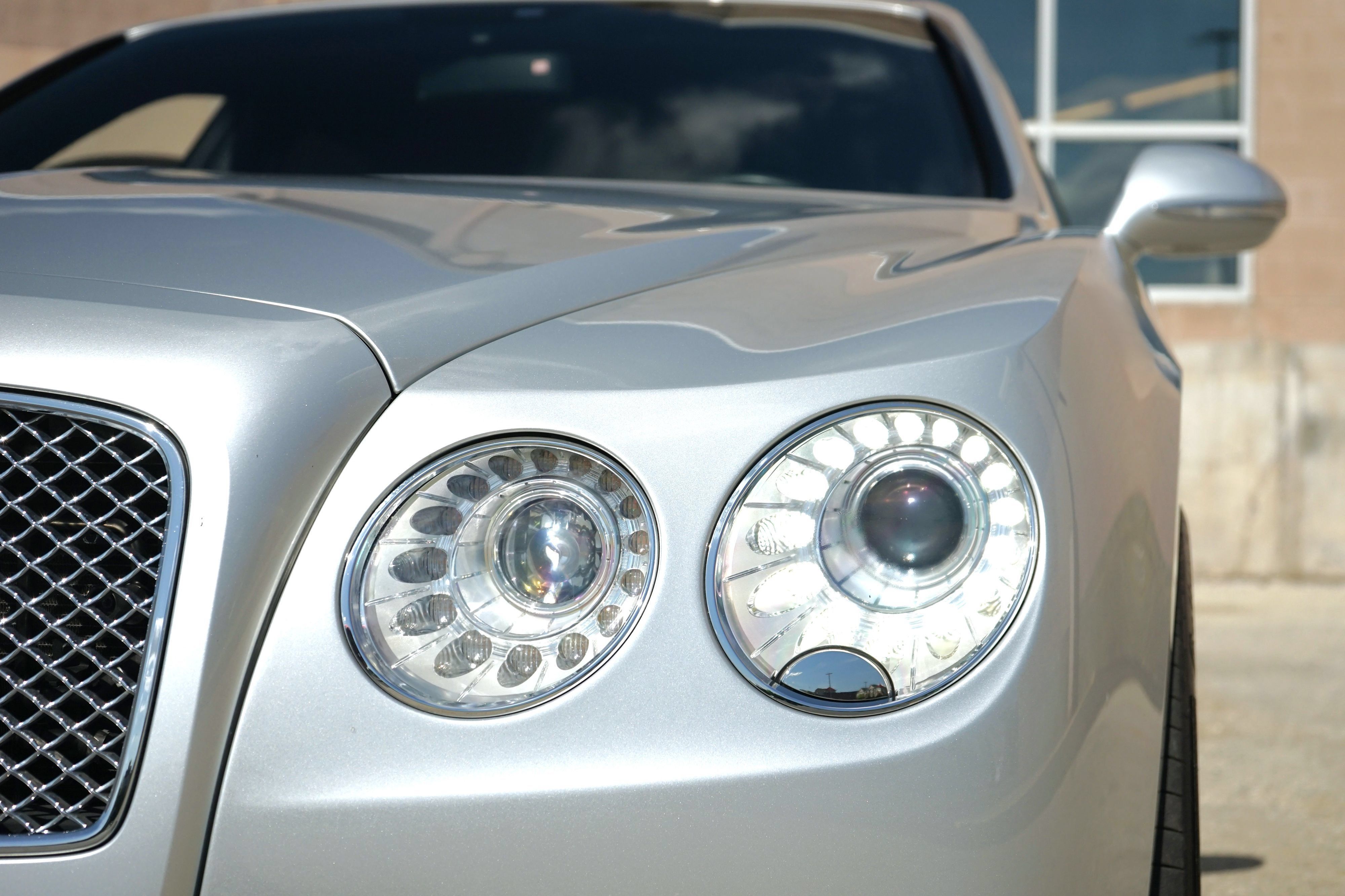 Used 2014 Bentley Flying Spur W12 AWD/4WD image 8