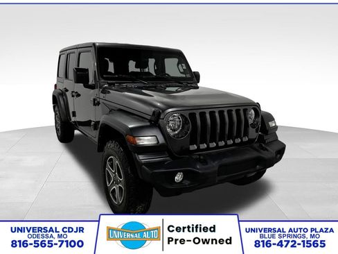 Used 2022 Jeep Wrangler Unlimited Sport AWD/4WD image 1