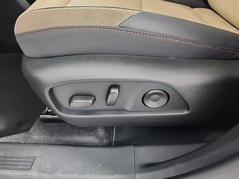 New 2026 Chevrolet Equinox ACTIV w/ Convenience Package III image 24