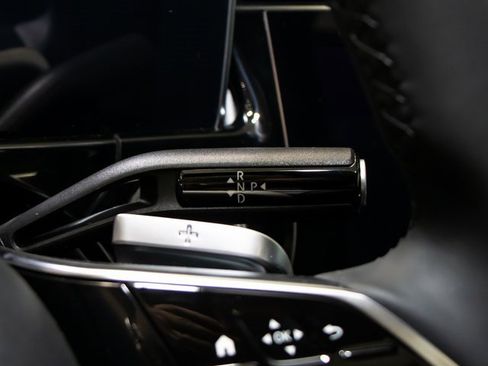 Certified 2025 Mercedes-Benz E 450 4MATIC All-Terrain Wagon image 18