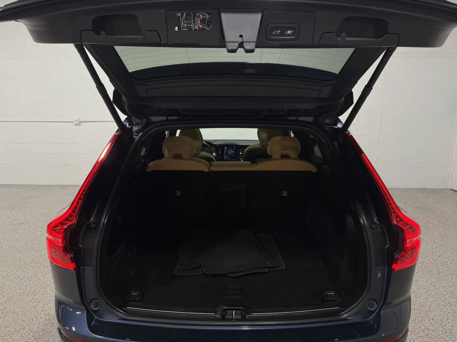 Used 2020 Volvo XC60 T5 Momentum AWD/4WD image 68