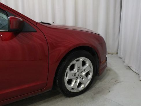 Used 2010 Ford Fusion SE FWD image 26