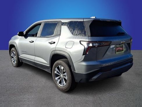 Used 2025 Chevrolet Equinox LT AWD/4WD image 6