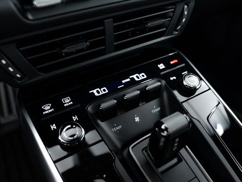 Certified 2025 Porsche 911 Carrera S RWD image 24