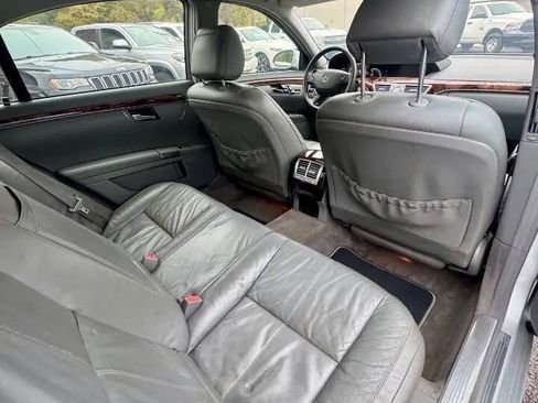 Used 2007 Mercedes-Benz S 550 image 8