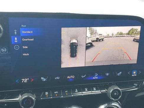 Used 2024 Chevrolet Blazer EV LT AWD/4WD image 28