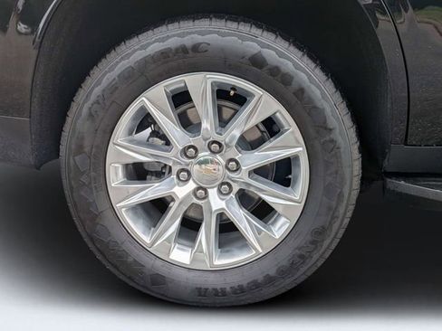 Used 2023 Chevrolet Tahoe Premier AWD/4WD image 10