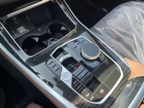 New 2026 BMW X5 xDrive40i w/ M Sport Package image 13