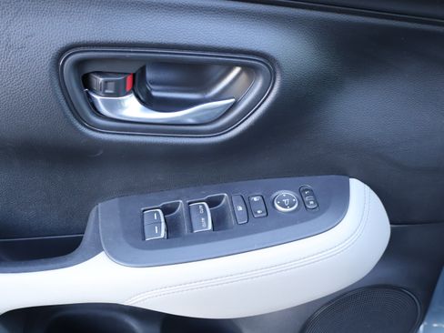 Used 2024 Honda HR-V EX-L image 22