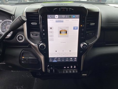 Used 2024 RAM 2500 Laramie image 29