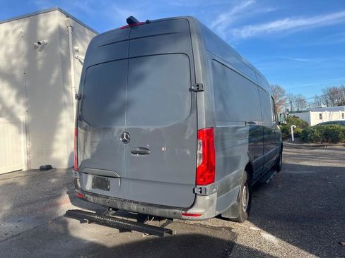 Used 2019 Mercedes-Benz Sprinter 170 image 6