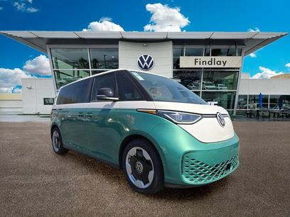 New 2025 Volkswagen ID. Buzz Pro S Plus