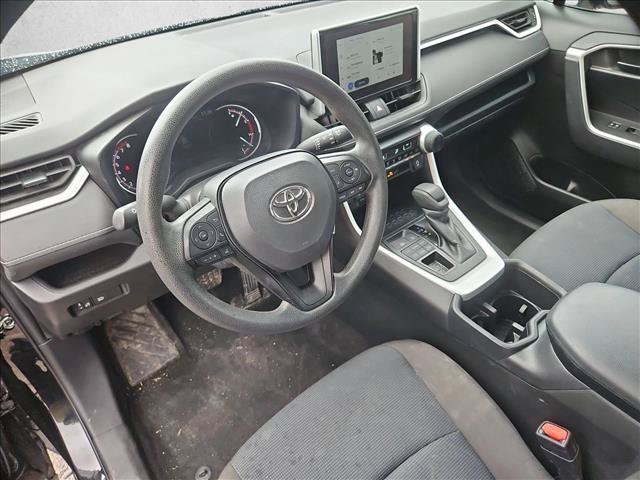 Used 2025 Toyota RAV4 LE AWD/4WD image 12