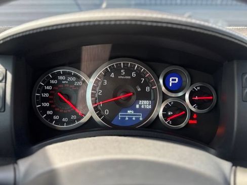 Used 2014 Nissan GT-R Track Edition AWD/4WD image 17