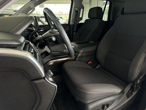 Used 2015 Chevrolet Tahoe LS RWD image 14