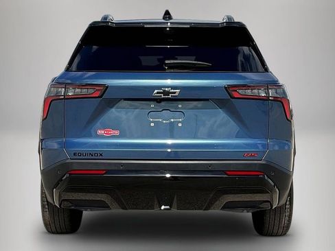 Certified 2025 Chevrolet Equinox RS w/ Safety and Technology Package FWD image 6