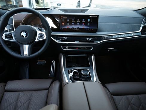 New 2026 BMW X6 xDrive40i w/ Premium Package image 26