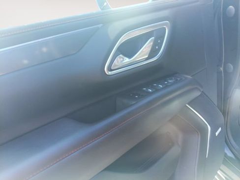 Used 2021 Chevrolet Tahoe RST AWD/4WD image 10
