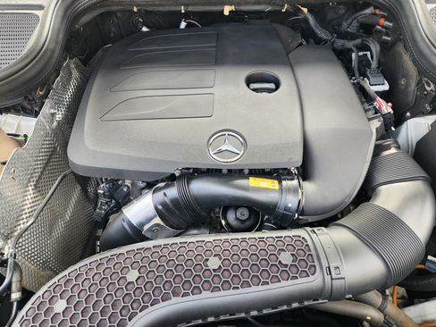 Certified 2021 Mercedes-Benz GLE 350 4MATIC image 32