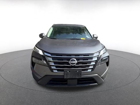 Used 2025 Nissan Rogue SV FWD image 4