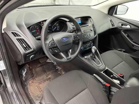 Used 2017 Ford Focus SE image 15