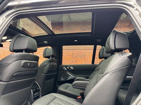 New 2027 BMW X7 xDrive40i w/ Executive Package AWD/4WD image 3