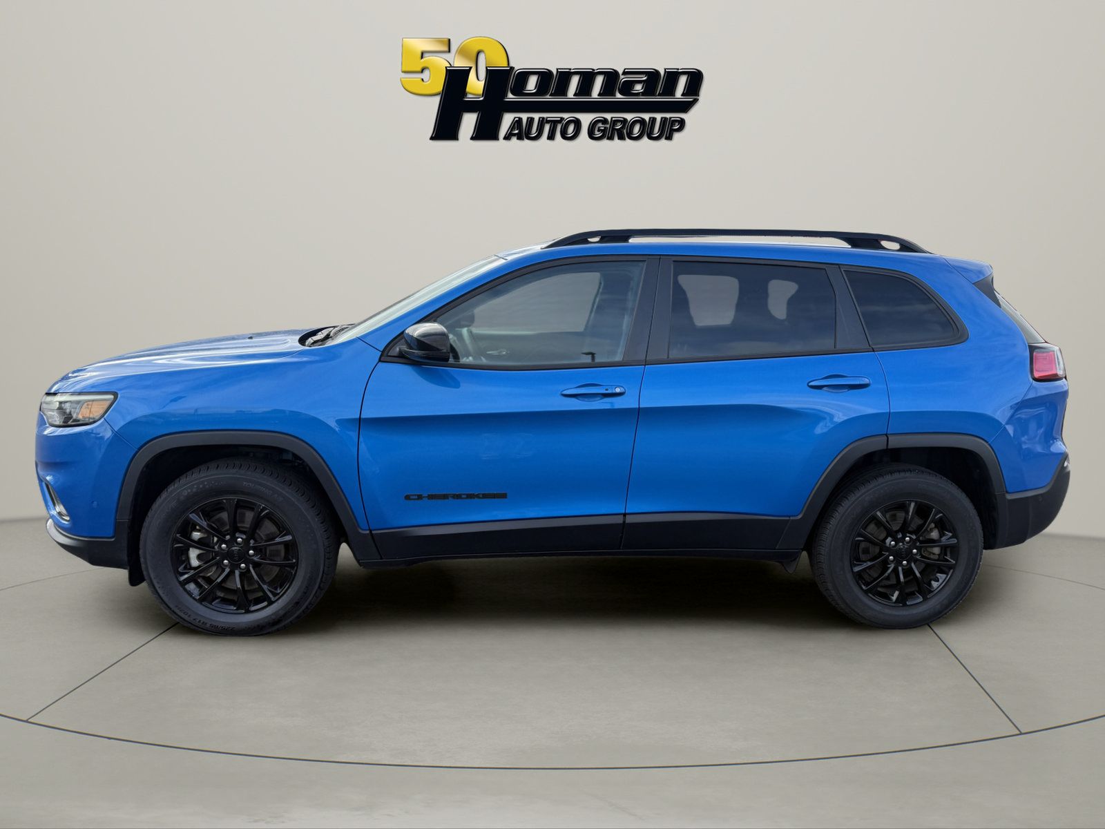 Used 2023 Jeep Cherokee Altitude Lux AWD/4WD image 2