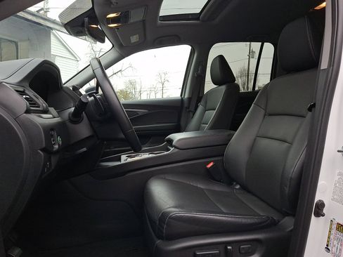 Certified 2024 Honda Ridgeline RTL image 16