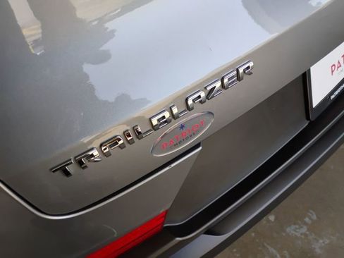 Used 2024 Chevrolet TrailBlazer LS w/ LS Convenience Package image 38