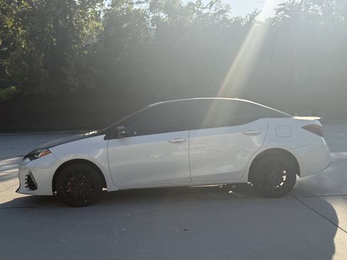 Used 2017 Toyota Corolla SE 50th Anniversary FWD image 26