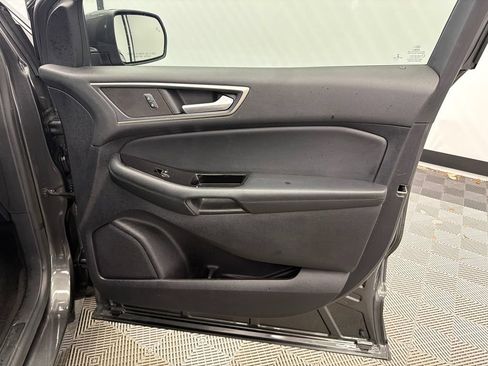 Used 2020 Ford Edge SEL w/ Convenience Package FWD image 15