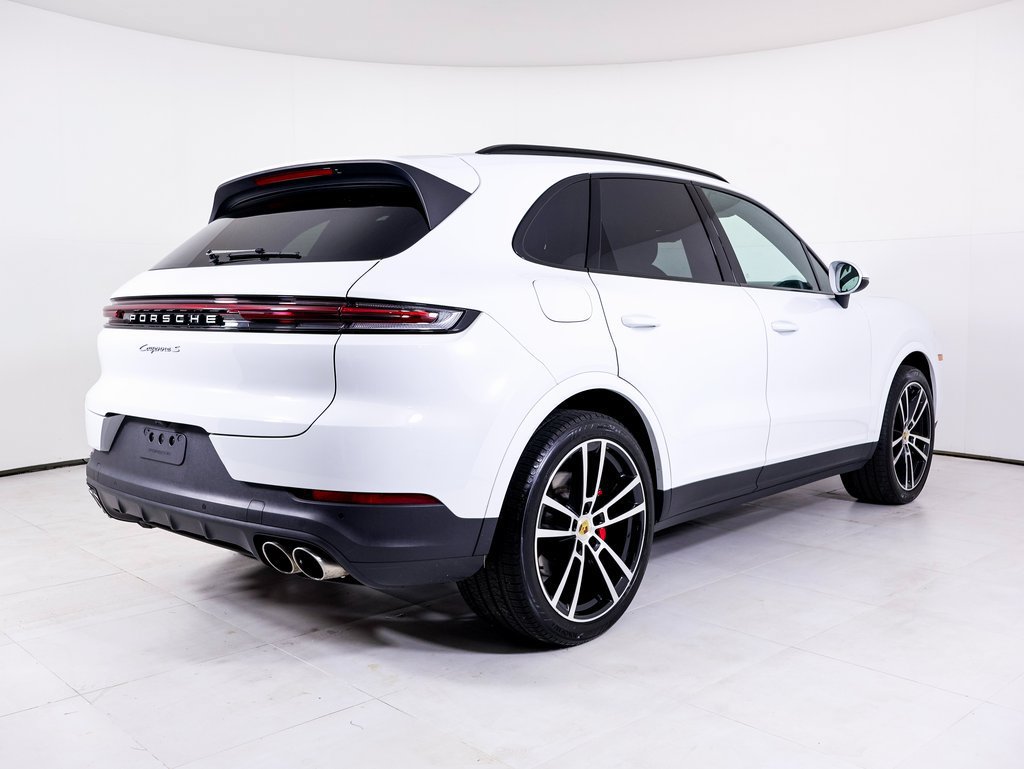 Certified 2024 Porsche Cayenne S AWD/4WD image 28